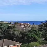 Vue Mer- Beau Studio 2 Personnes-Classement 3 Etoiles -Terrasse Abritee - Wi-Fi - Climatisation - Parking Gratuit Apartment Le Lavandou