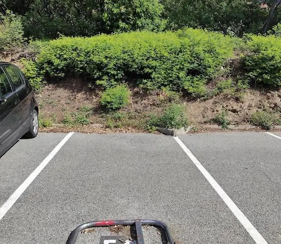 Vue Mer- Beau - Terrasse Abritee - Wi-fi - Climatisation - Parking Gratuit-classe 3 Etoiles Apartmán Le Lavandou